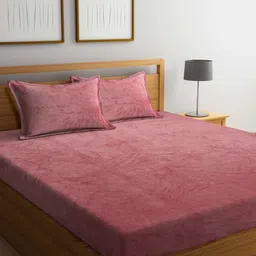 THE little BIG STORE Red 150 TC King Bedsheet with 2 Pillow Covers-image-68