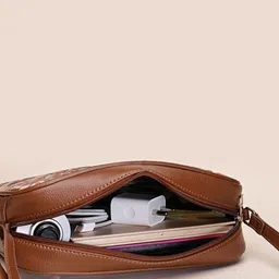 Anouk Floral Printed Structured Sling Bag image 5