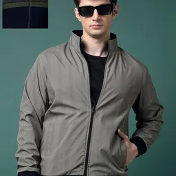 Crimsoune Club Mock Collar Reversible Bomber Jacket-picture-16