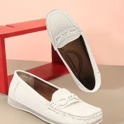 Carlton London Women Textured Loafers-16