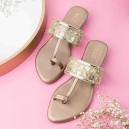 Inc 5 Women Ethnic Embellished  One Toe  Flats-56