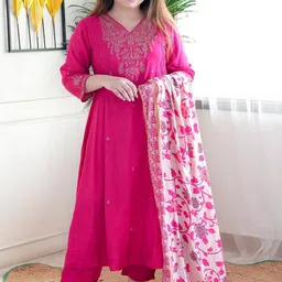 HERE&NOW Women Floral Embroidered Regular Thread Work Chanderi Silk Kurta with Trousers & With Dupatta-picture-12