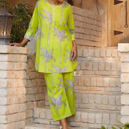 THE FAB FACTORY Floral Printed Round Neck Straight Kurta With Trousers-image-6