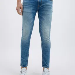 Pepe Jeans Men Oliver Skinny Fit Light Fade Jeans-image-45