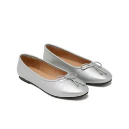 HATS OFF ACCESSORIES Women Solid Ethnic Mules with Bows-picture-10