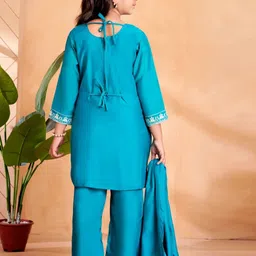 Muhuratam Girls Ethnic Wear Turquoise Colour Thread Embroidery Kurti Pant Set With Dupatta-picture-0