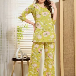 NIGHT FLOSS Floral Printed V-Neck Three Fourth Sleeve Tunic With Trouser Co-Ords-image-14