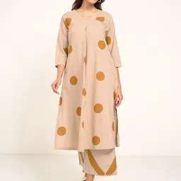 RANGMANCH BY PANTALOONS Women Geometric Printed Cotton Kurta with Palazzo-image-62