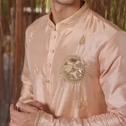 HILO DESIGN Men Embroidered Regular Pure Silk Kurta with Dhoti Pants & With Dupatta image 2