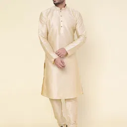 W & G Men Regular Kurta with Churidar-picture-40
