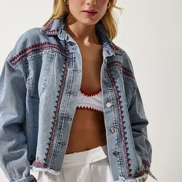 Happiness istanbul Women Washed Crop Denim Jacket with Embroidered-image-39