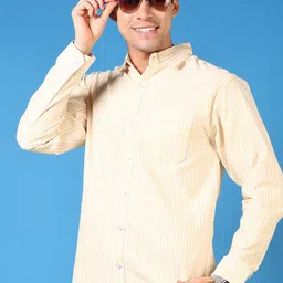 V-Mart Men Spread Collar Vertical Striped Cotton Casual Shirt-image-70
