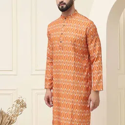 SOJANYA Men Geometric Printed Kurta image 4