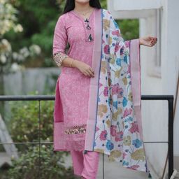 Ervaa fab Women Floral Embroidered Silk Kurta with Trousers & Dupatta-image-102