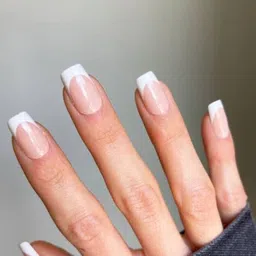 AMOK STORE Set Of 24 Artificial Reusable Nail Art-12