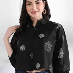 Vbuyz Women Ethnic Motifs Printed Monochrome Cotton Shirt Style Crop Top-image-39