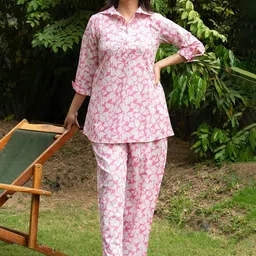 GULABOSITABO Floral Printed Pure CottonTop With Trousers Co-ords-image-41