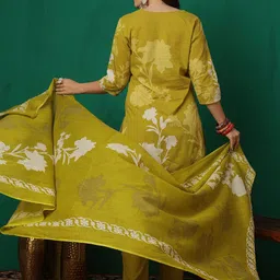 Sangria Printed & Patch Work 100% Cotton Kurta & Trouser With Dupatta image 2