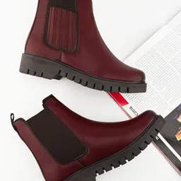The Roadster Lifestyle Co Women Mid Top Chelsea Boots-21