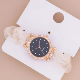 SZN Women Embellished Dial & Straps Analogue Watch 12D SK Zudi Cream-picture-10