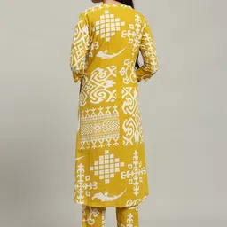 Meena Bazaar Geometric Printed V-Neck A-Line Kurta With Trousers image 2