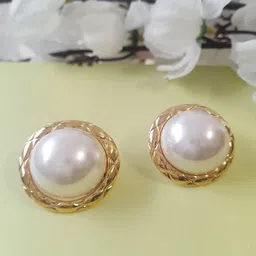 VAGHBHATT Gold-Plated Pearls Beaded Textured Rim Circular Studs-99