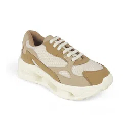 Tresmode Women Textured Leather Sneakers-36