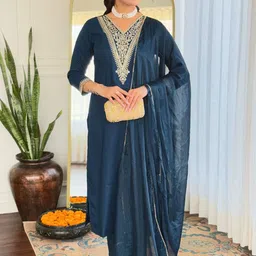 BAESD Women Ethnic Motifs Embroidered Kurti with Trousers & With Dupatta-image-75