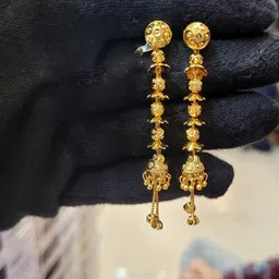 Anshenterpris Gold-Plated Hanging Sui Dhaga Dome Shaped Jhumkas-92