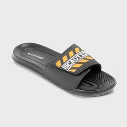Bewakoof Men Printed Rubber Sliders-picture-6