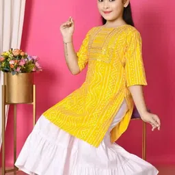 Zenat Girls Yellow Kurta Sets-image-129