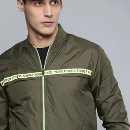 HRX By Hrithik Roshan Training Men olive Rapid-Dry Solid Jacket-image-25