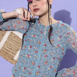 QUIERO Floral Print Mandarin Collar Shirt Style Top with Lace Inserts Detail-image-24