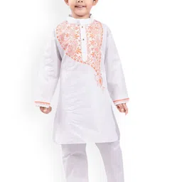 NEW GEN Boys Printed Kurta with Trousers-picture-4