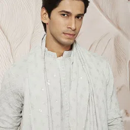 VASTRAMAY Men Embroidered Regular Sequinned Kurta with Pyjamas & With Dupatta image 5
