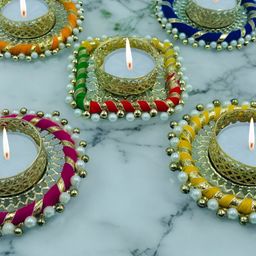 GADINFASHION Gold-Toned & Yellow 5 Pieces Tealight Candle Metal Holder-picture-26