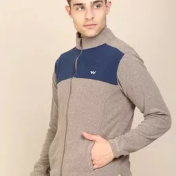 Wildcraft Men Brown And Navy Blue Colourblocked Fleece Lightweight Crop Sporty Jacket image 3
