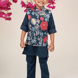 LITTLE COLLARS Boys Mandarin Collar Organic Cotton Straight Kurta With Pyjamas & Waistcoat-image-100