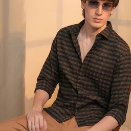 Campus Sutra Men Comfort Checked Opaque Casual Shirt-picture-8