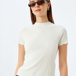 Koton Women Drop-Shoulder Sleeves Pockets T-shirt-image-63