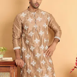 Anouk Men Floral Embroidered Chikankari Kurta-image-32