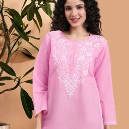 PARAMOUNT CHIKAN Ethnic Motifs Embroidered Chikankari Kurti-50