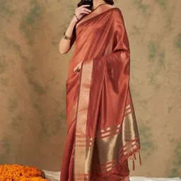 Maroosh Solid Saree With Zari Border image 3