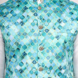 Sadree Men Regular Dupion Silk Kurta with Churidar image 2