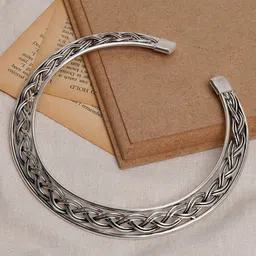 TEEJH Silver-Plated Oxidised Necklace-19