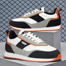 Robbie Jones Men Colourblocked PU Sneakers-42