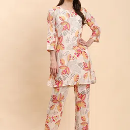 Noia Abstract Printed Three Quarter Sleeve Tunic With Trouser Co-Ords-picture-8