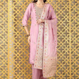 Anouk Floral Embroidered Round Neck Straight Kurta With Trouser & Dupatta-image-78