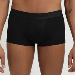 Calvin Klein Underwear Solid Low Rise Short TrunkNB3947UB1-25