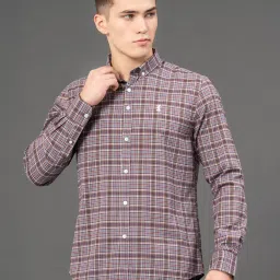 Men Regular Fit Checkered Button Down Collar Casual Shirt-image-46